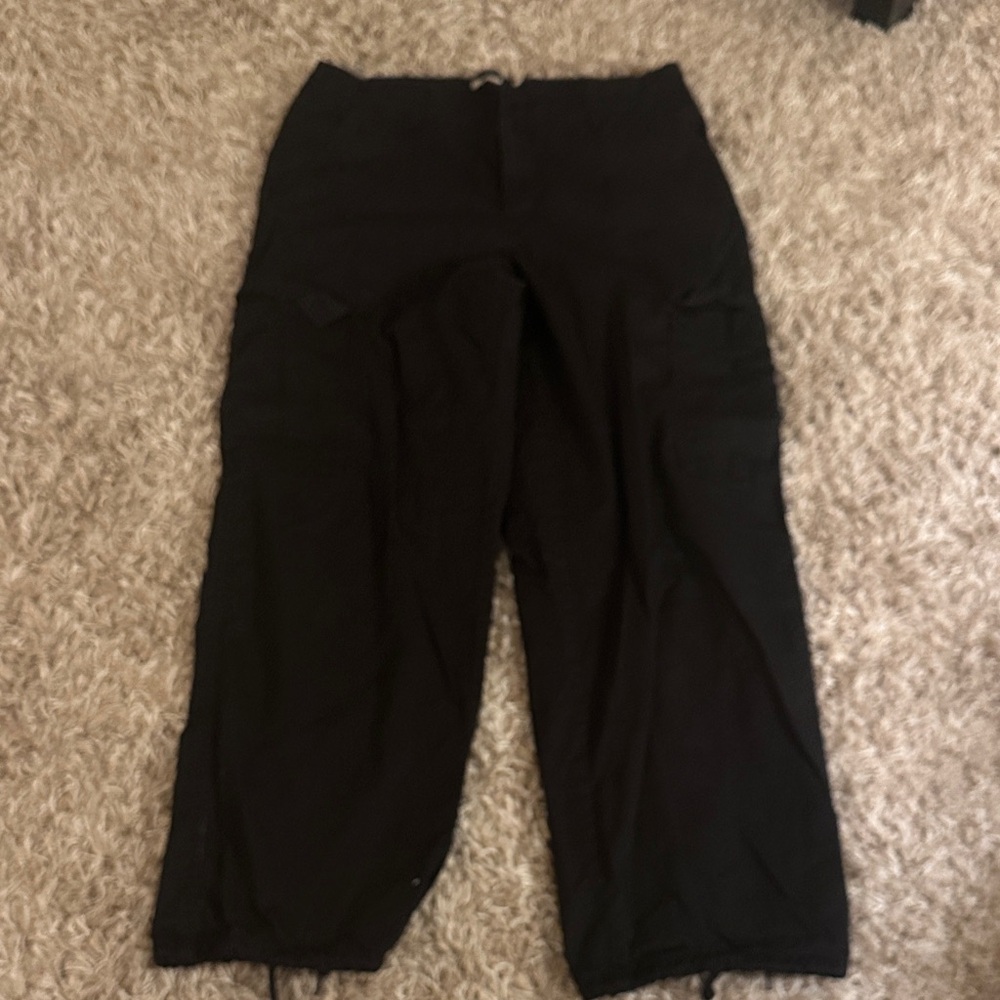 Levi's Women's Black Cargo Pants